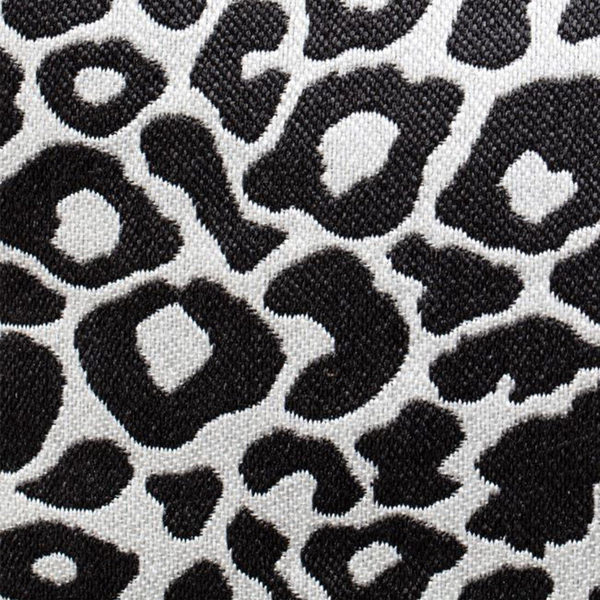 Amur Pouf - Image 9