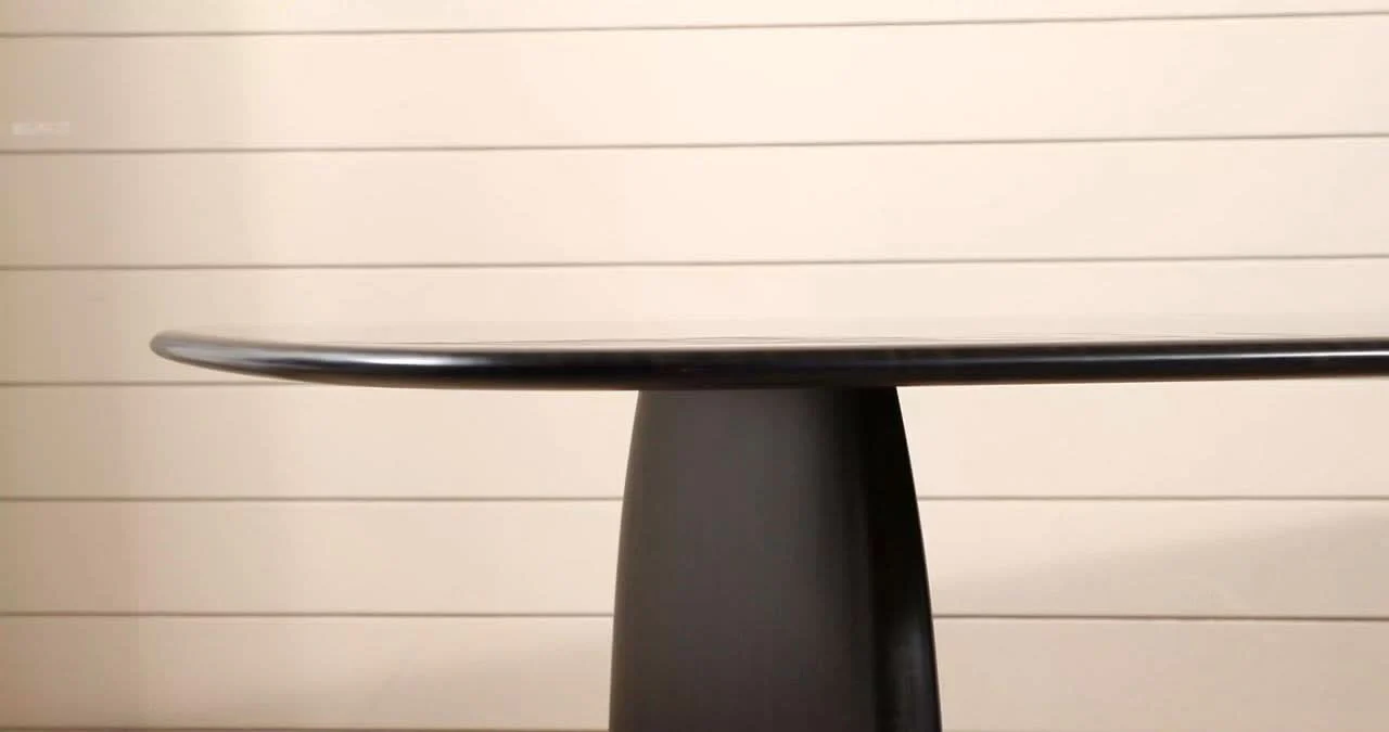 Aria Dining Table - Image 4