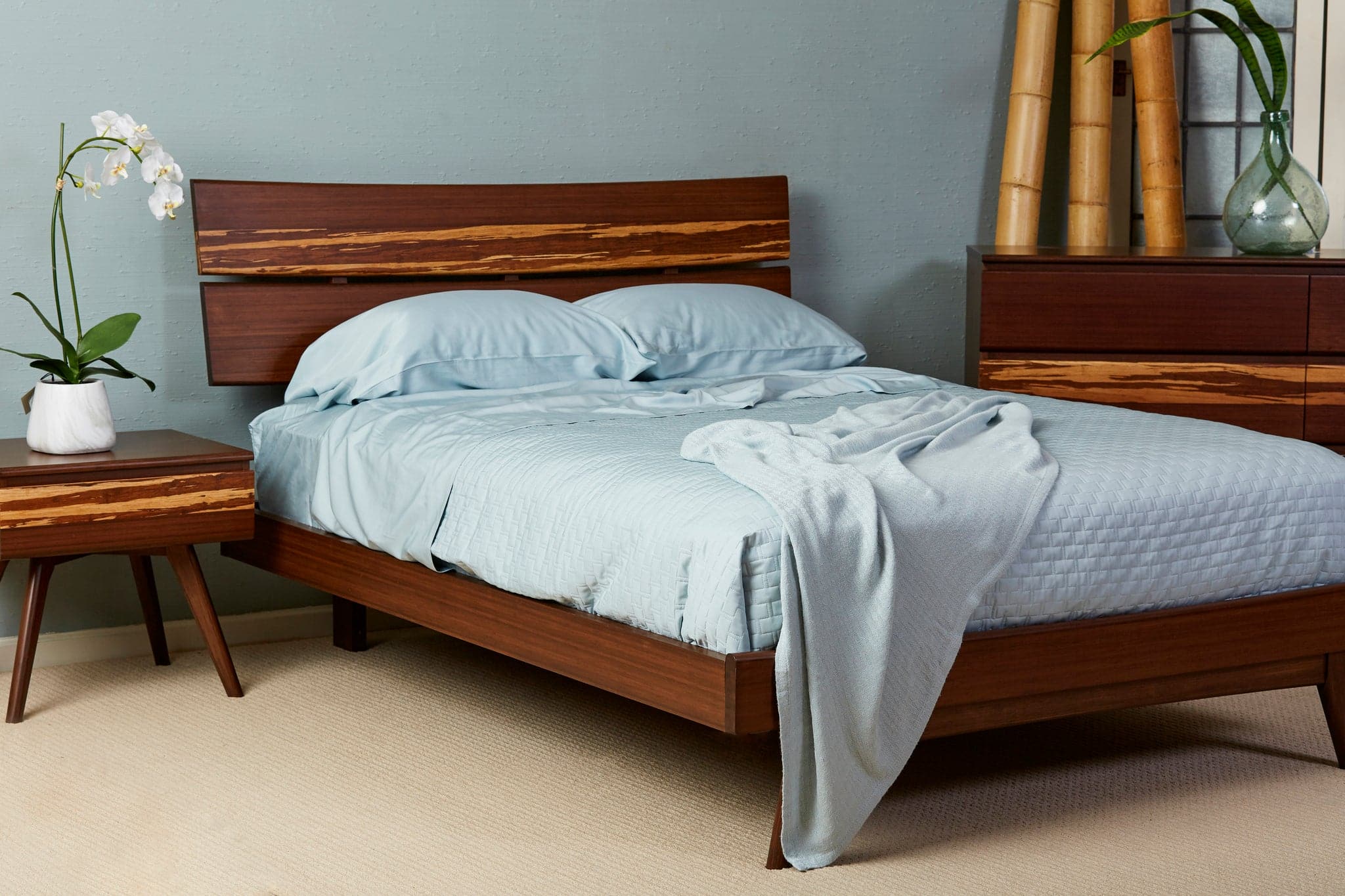 Azara Platform Bed - Image 5