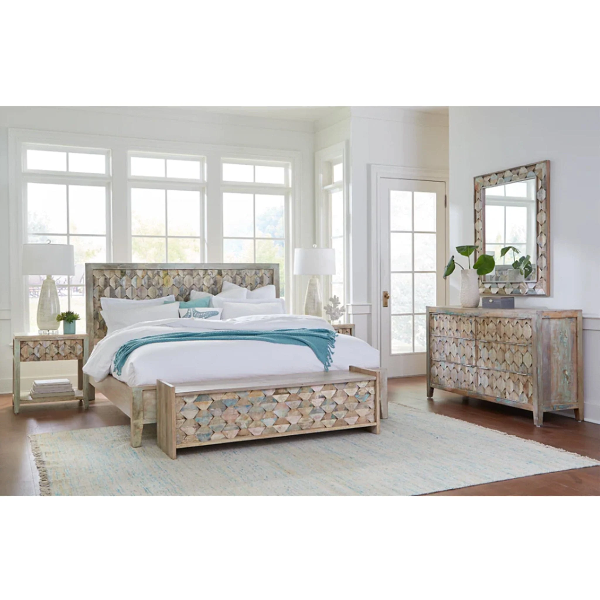 Cordoba Platform Bed - Image 3