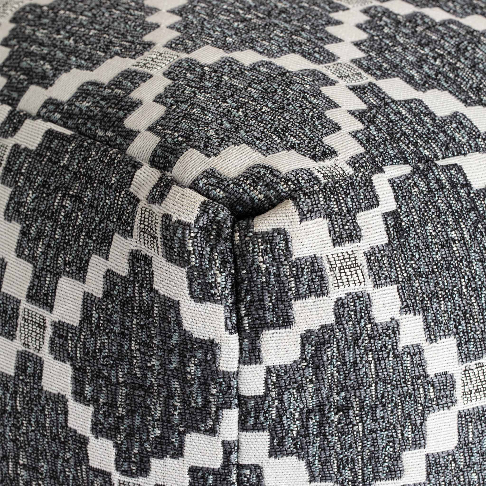 Deschutes Pouf - Image 11