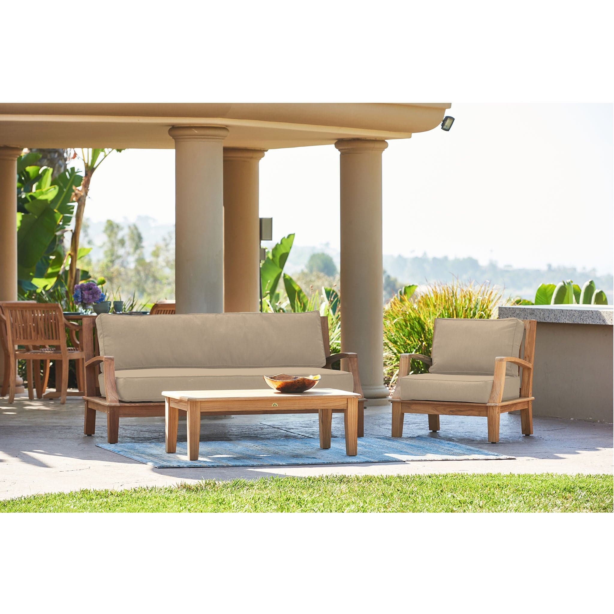 Grande Club Chair - Image 19
