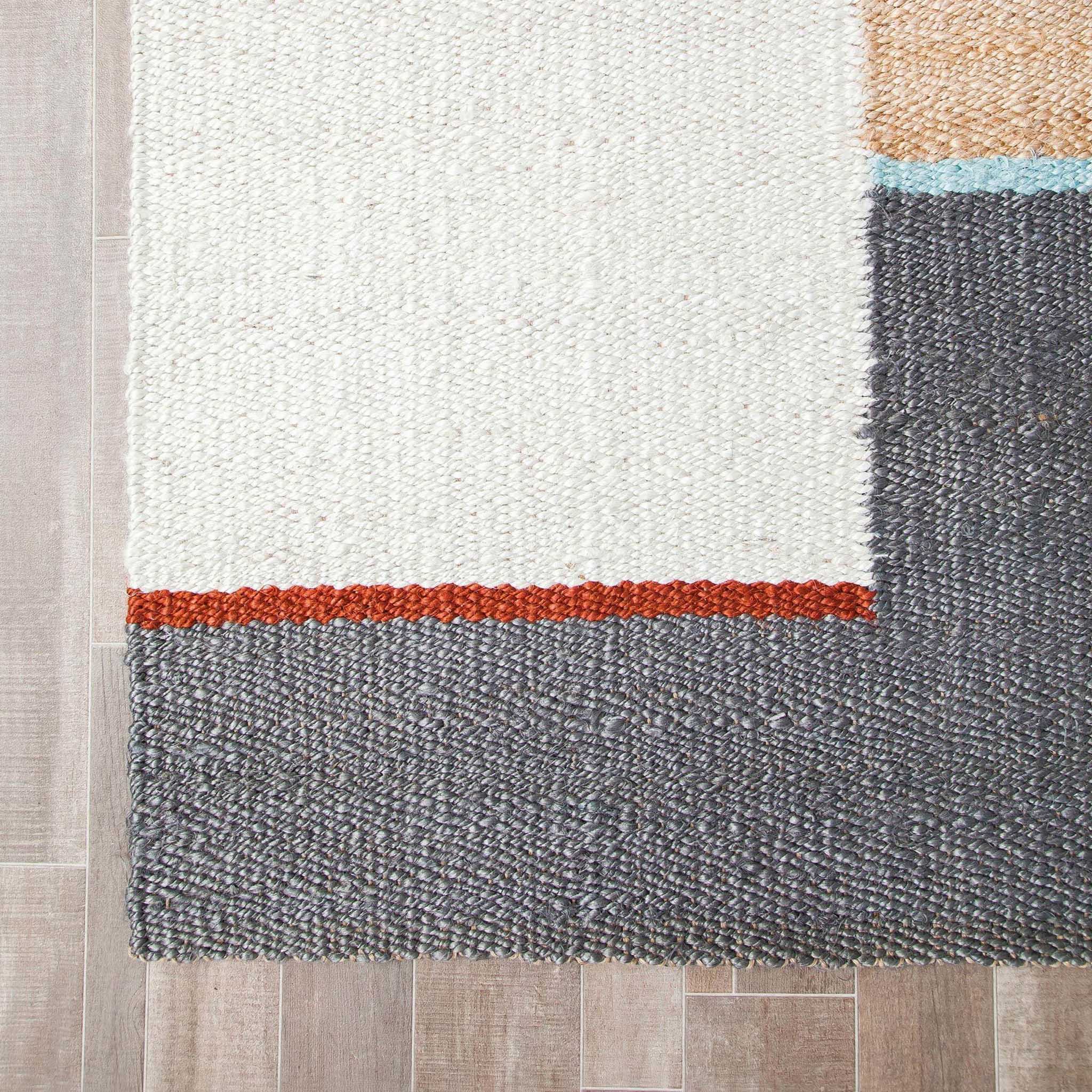 Heera Abstract Jute Rug - Image 5