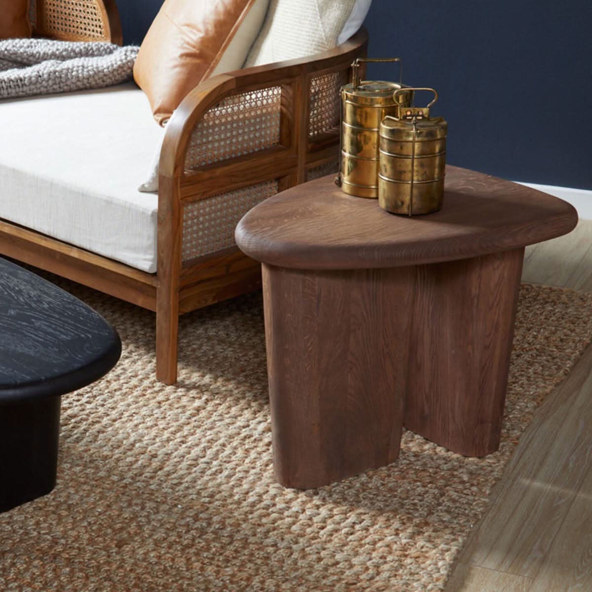 Laurel Side Table - Image 4