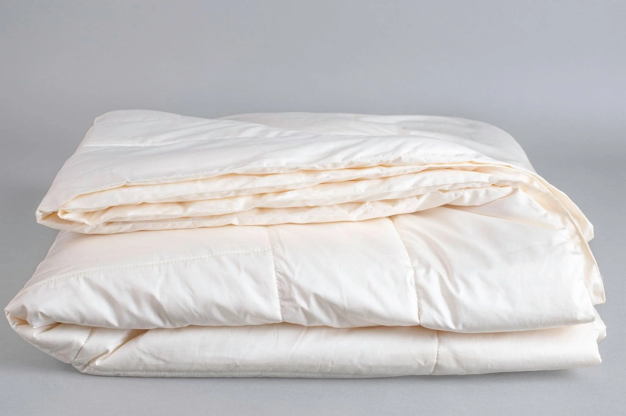 Natural Sleep Merino Light Comforter - Image 6