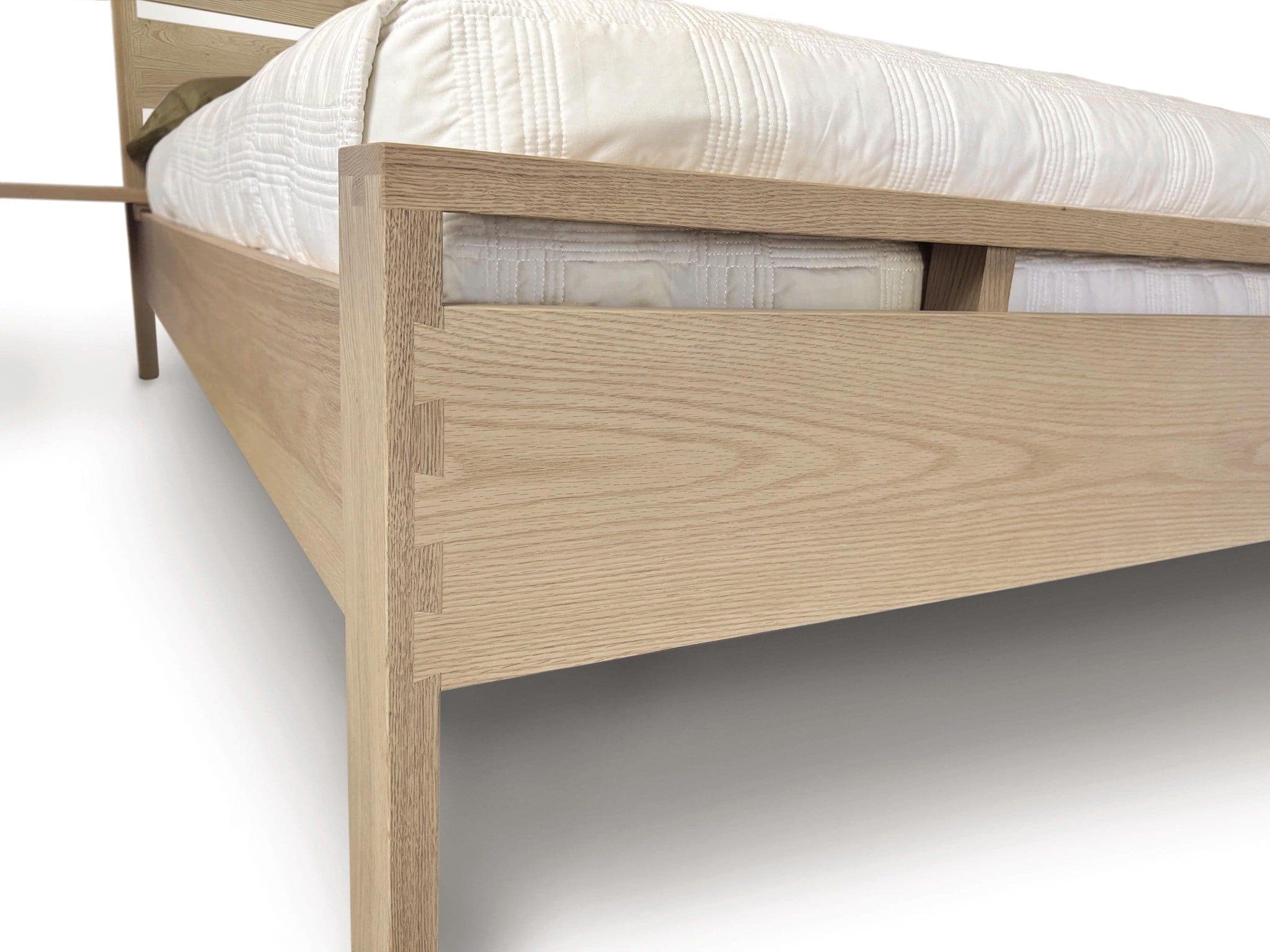 Copeland Oslo Platform Bed - Image 11