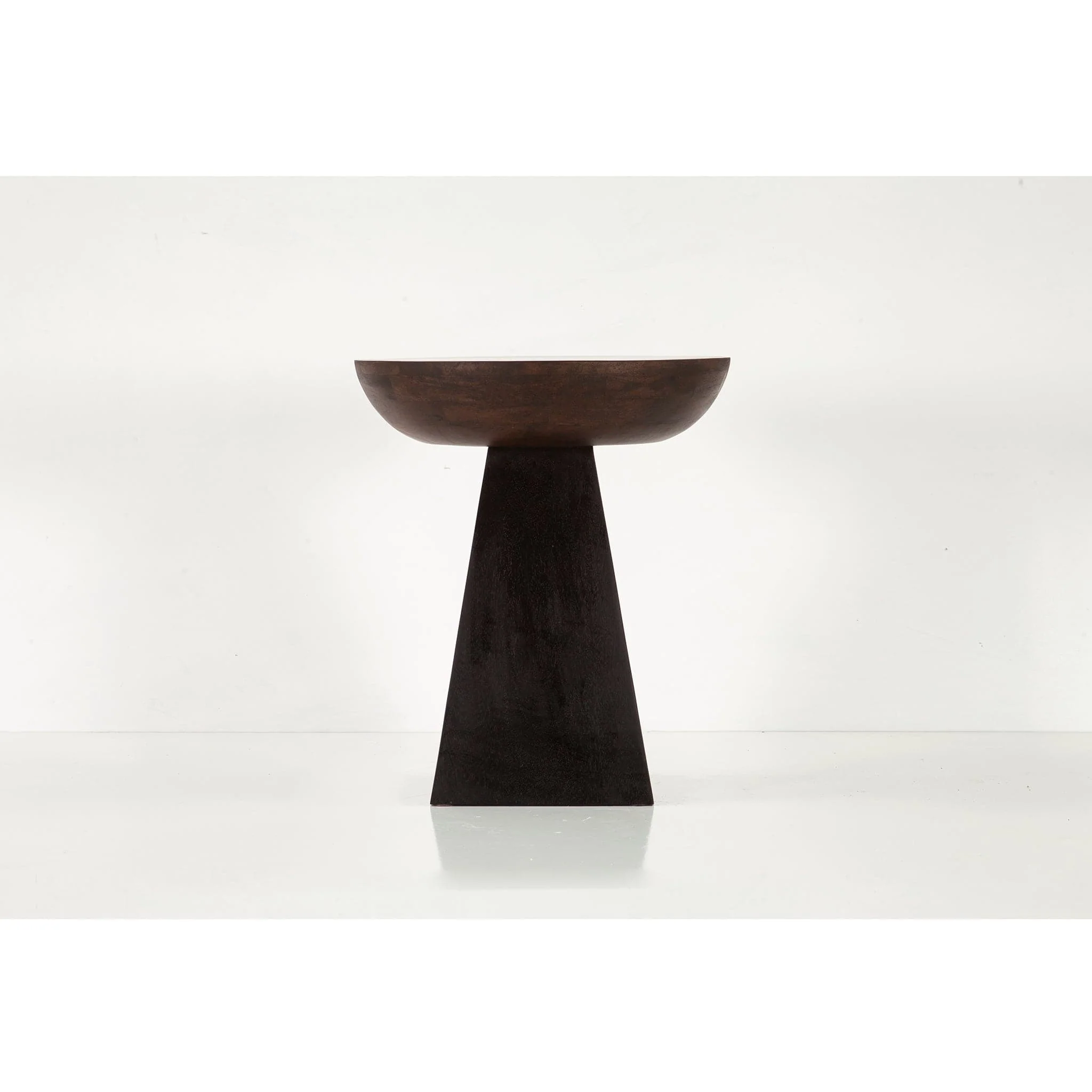 Palm Desert Round Accent Table - Image 6