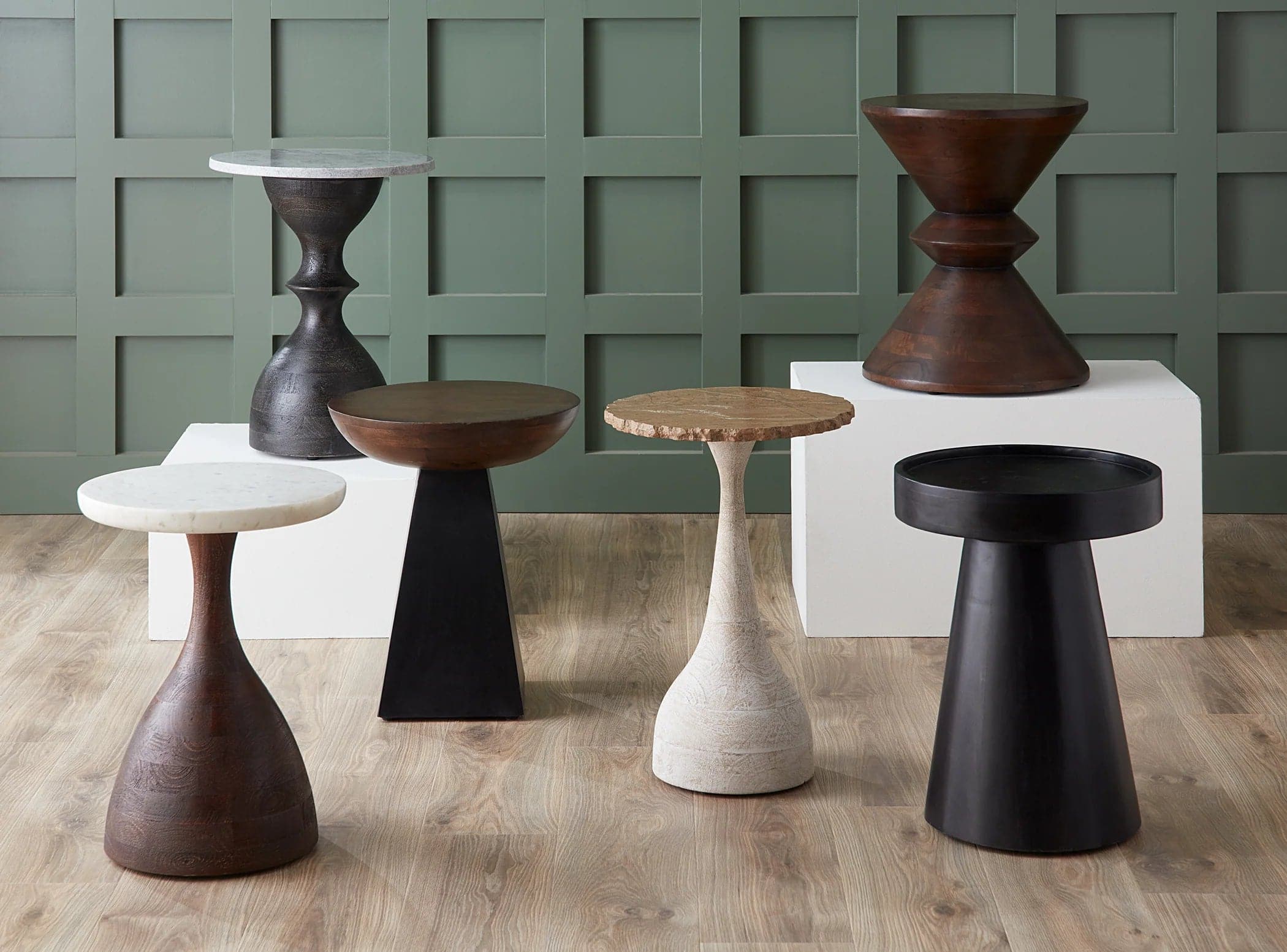 Palm Desert Round Accent Table - Image 8