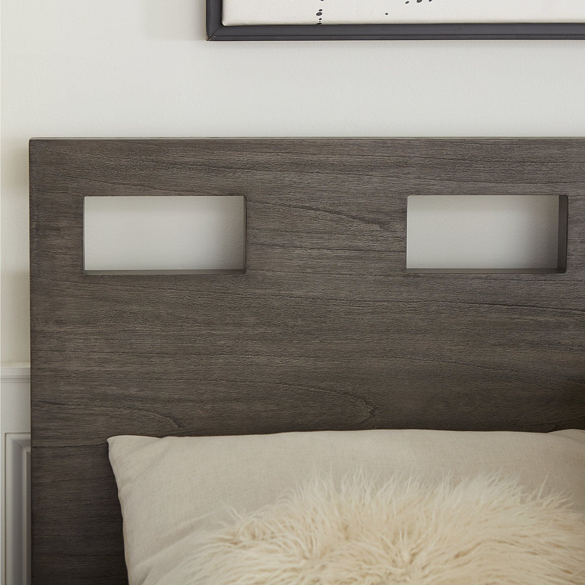 Riva Platform Bed - Image 11