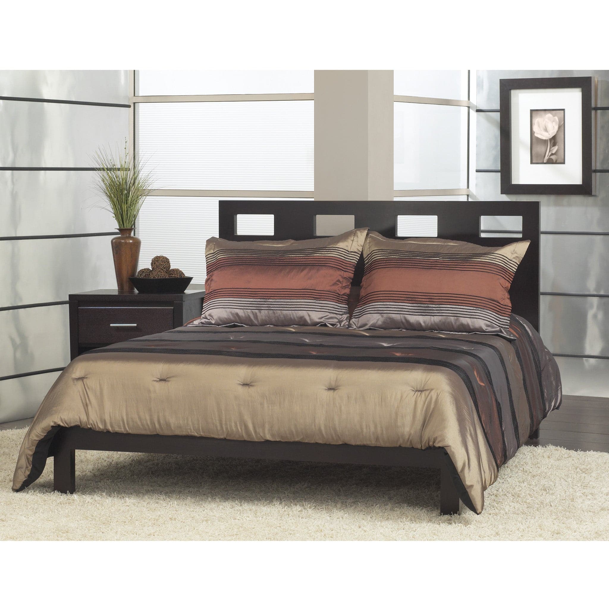 Riva Platform Bed - Image 3