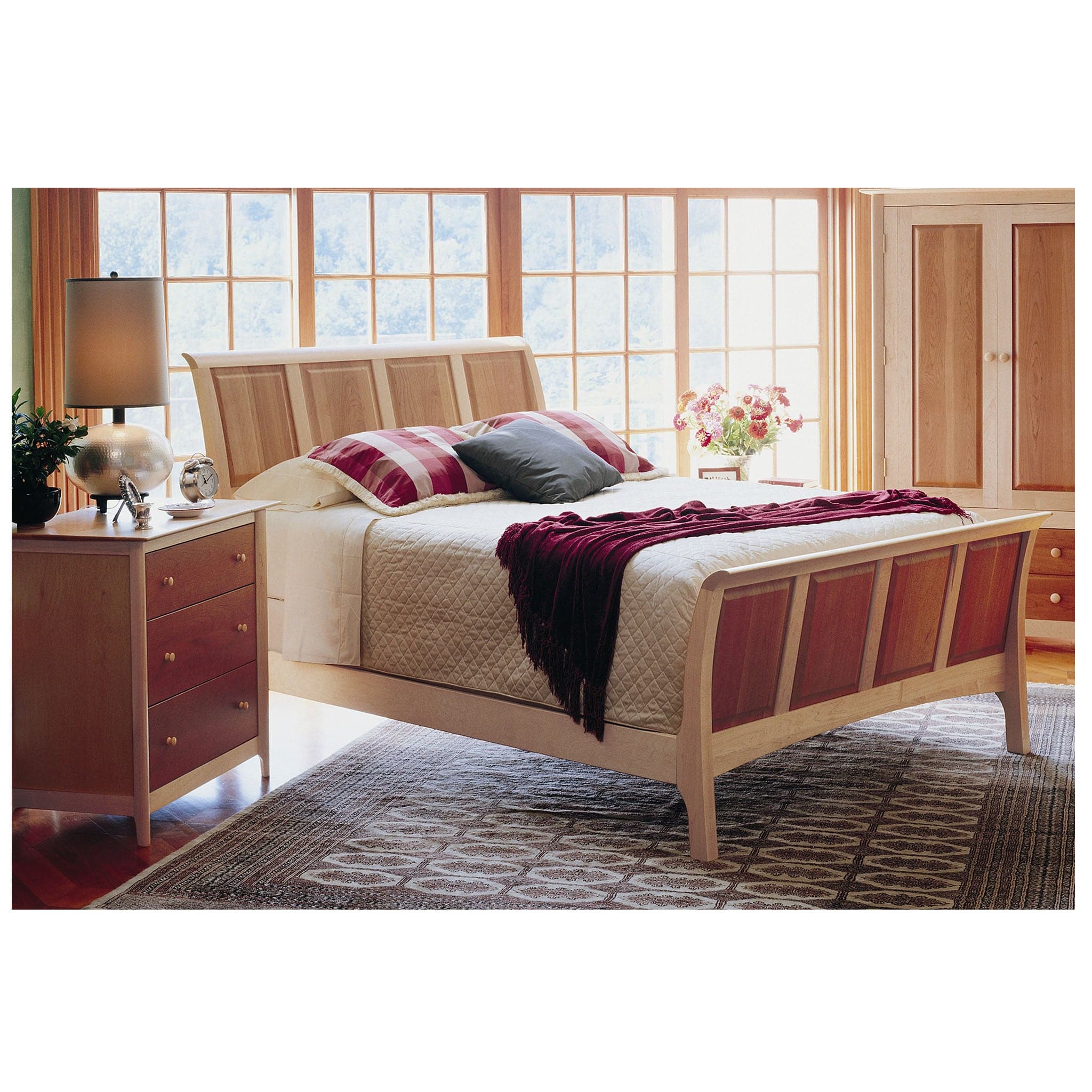 Copeland Sarah 45" Sleigh Bed with High Footboard, Platform Bed - Image 6