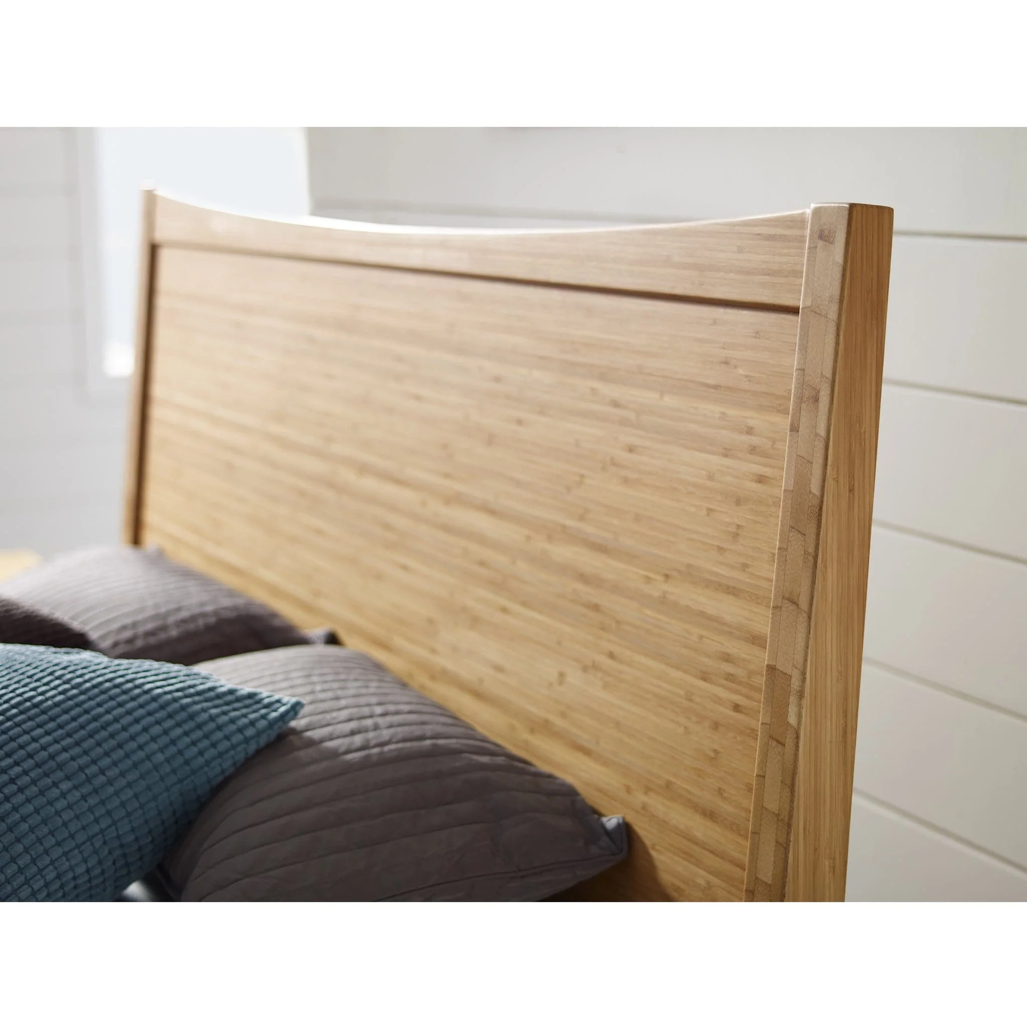 Willow Platform Bed - Image 9